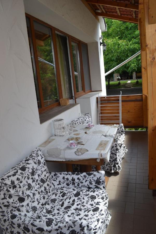 Fekete Rigo Vendeghaz Apartment Egerszalok Exterior photo