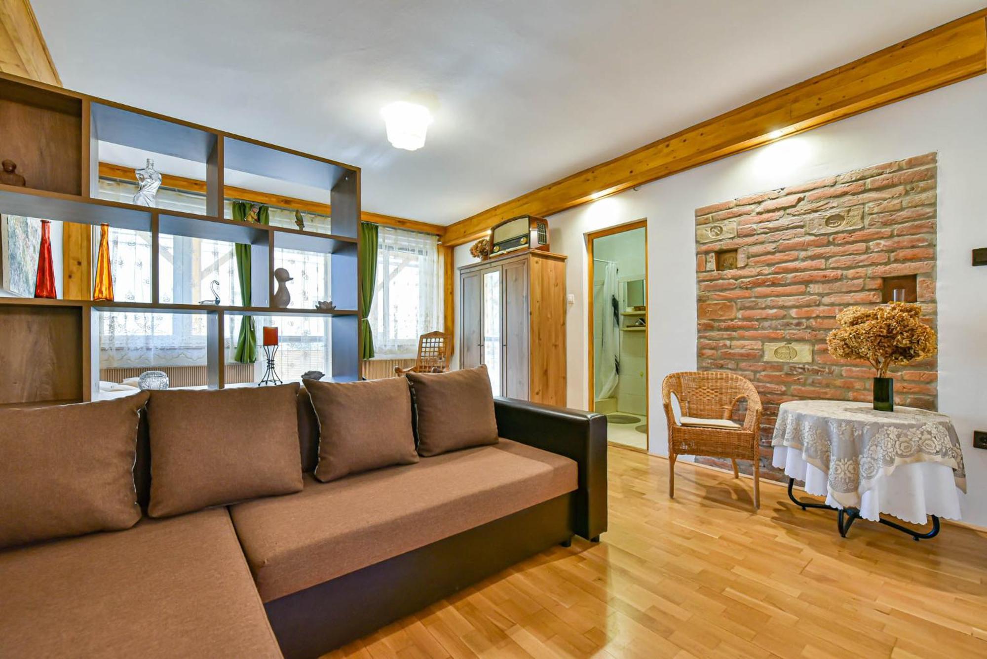 Fekete Rigo Vendeghaz Apartment Egerszalok Exterior photo