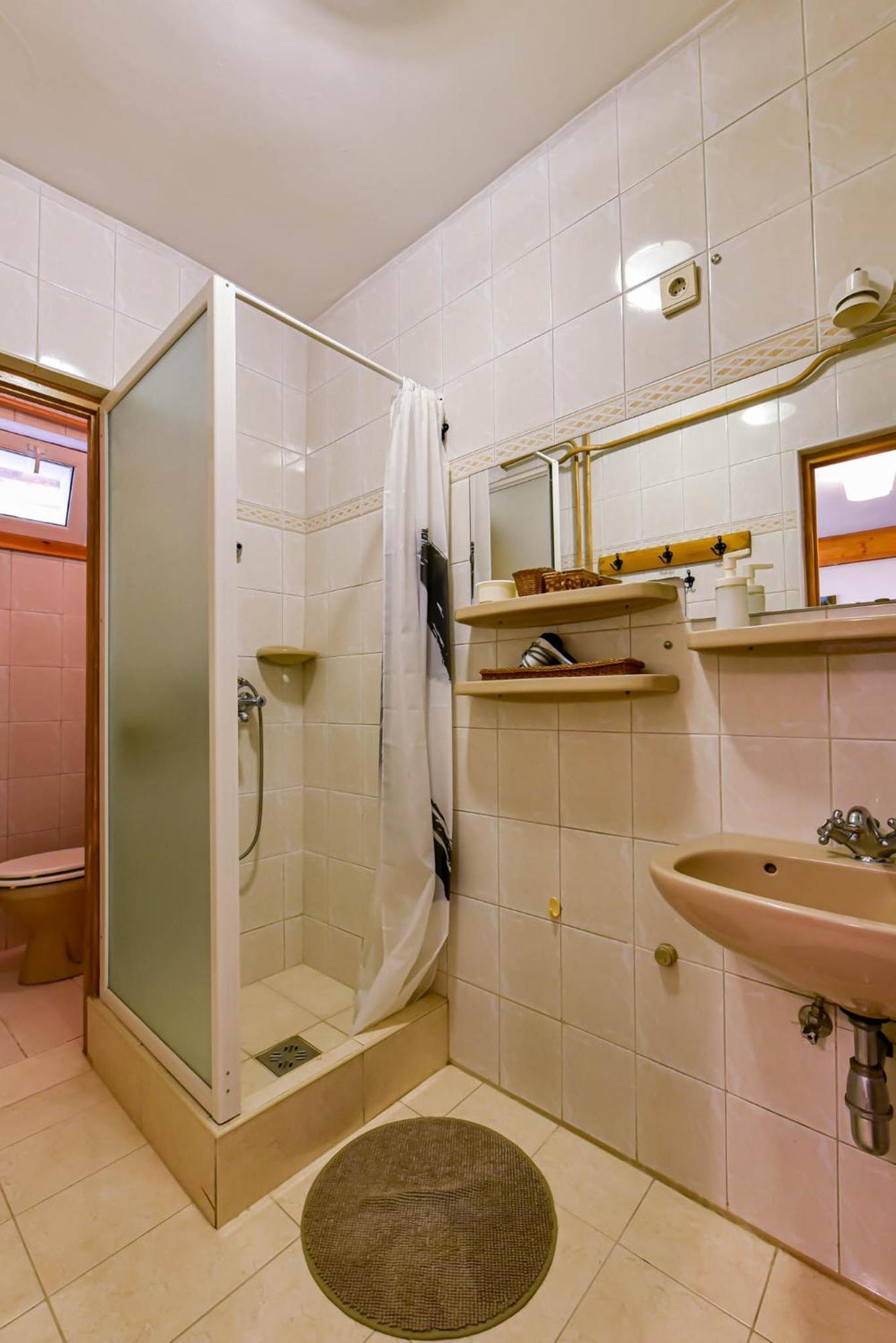 Fekete Rigo Vendeghaz Apartment Egerszalok Exterior photo